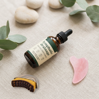Rituel Visage LYMPHÉORA PARIS : gouttes, brosse visage et gua sha en quartz rose